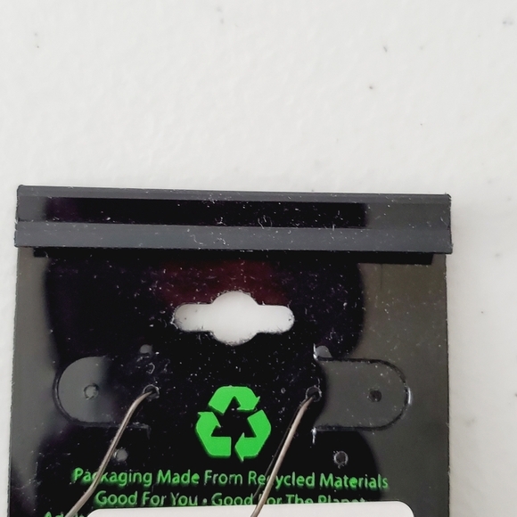 Taramanda Rhinestone Dangle Earrings Whimsigoth Dark Romantic NEW - Picture 4 of 8